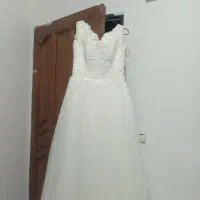 لباس عروس یکبار پوشیده شده