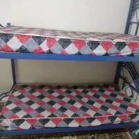 تخت ۲ طبقه
