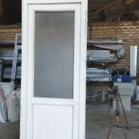 درب سرویس یو پی وی سی