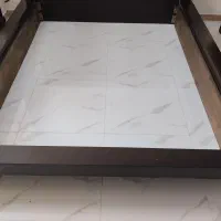 تخت خواب دونفره چوب