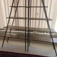 قسفه|کتابخانه، شلف، قفسه‌های دیواری|برخوار, |دیوار