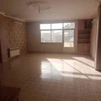 آپارتمان ۲ خوابه پر نور