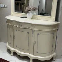 آینه و کنسول