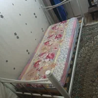 تخت یه نفره فلزی|تشک تختخواب|مشهد, امیر|دیوار