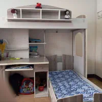تخت دو طبقه