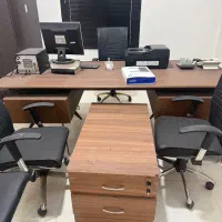 میز مدیریتی در حد نو