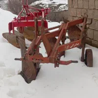 دو عدد گاواهن|ابزارآلات|امام, |دیوار