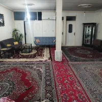 فروش خانه ویلایی شهرک انقلاب سند دار ۱۷۵ متر