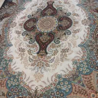 فرش ۹ متری گل دار ۷۰۰شانه کاشان