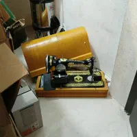 دو عدد چرخ خیاطی برقی