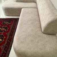 یک دست مبل 7 نفره (1 اِل جدا شونده + 2 تک)|مبلمان خانگی و میز عسلی|تهران, جوانمردان (اندیشه)|دیوار