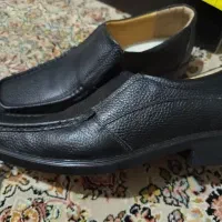 کفش چرم پای آرا