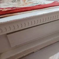 تخت دونفره چوب و اینه و میز|تخت و سرویس خواب|مشهد, طلاب|دیوار