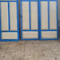 دروازه سه لنگه ای تمیزوبدون پوسیدگی