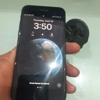 آیفون SE2020 کم کار