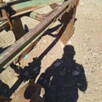 گاو‌آهن|ماشین‌آلات صنعتی|گهواره, |دیوار