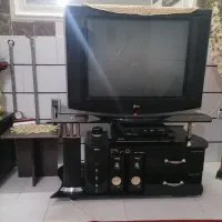 تلویزیونی ومیز کاملاسالم|تلویزیون و پروژکتور|محمدیه-قزوین, |دیوار