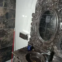 خانم جهت نظافت منزل