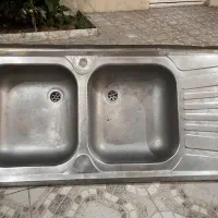 سینک،شیشه،پنجره