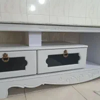 میز تلویزیون در حد نو