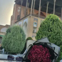 دسته گل و.  تک شاخه های گل ربانی