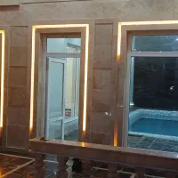 اجاره باغ نوساز با استخر آبگرم سرپوشیده|اجارهٔ کوتاه‌مدت ویلا و باغ|ملارد, |دیوار