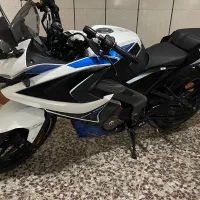 موتور پالس آر اس مدل 1404|موتورسیکلت|تهران, میدان ولیعصر|دیوار