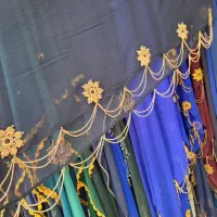 گل گلابتون|لباس|لردگان, |دیوار