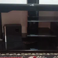 زیر تلویزیونی شیشه ای