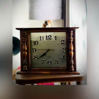 ساعت قدیمی چوبی کوارتز