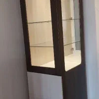 بوفه/ویترین شیشه‌ای ۴ طبقه با نور مخفی|بوفه، ویترین، کنسول|گرگان, |دیوار