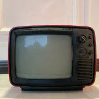 تلویزیون نوستالژی سیاه سفید قدیمی قرمز اکبند نایاب|تلویزیون و پروژکتور|چالوس, |دیوار