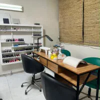 ناخنکار به صورت درصدی و اجاره میز