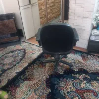 صندلی گردون چرم مشکی سالم|صندلی و نیمکت|شهریار, شهرک شاهد|دیوار