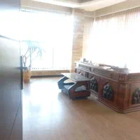 ۱۲۰ متر اداری/مسکونی  /واقع در خیابان اصلی|اجارهٔ دفتر کار، اتاق اداری، مطب|تهران, زیبادشت|دیوار