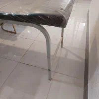 تخت یک تکه و پاتختی کوچک|تخت و سرویس خواب|مشهد, جانباز|دیوار