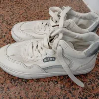 کفش مجلسی و کتونی او جینال دخترانه