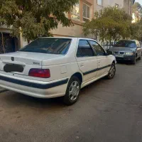 پژو پارس مدل ۱۴۰۱ بسیار سالم بی رنگ