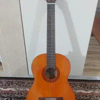 گیتار یاماها c40