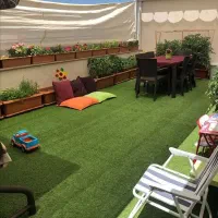 چمن مصنوعی درجه یک با نصب آسان