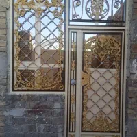 رنگ آمیزی ساختمان درب و پنجره اتاق کمدو کابینت و..