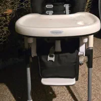 صندلی غذا بچه