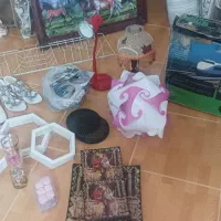 تعدادی وسیله ورق بزنید