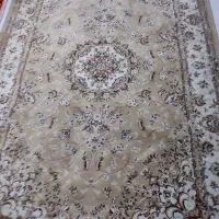 فرش  9 متری اصل مشهد  تراکم بالا درحد نو  سالم