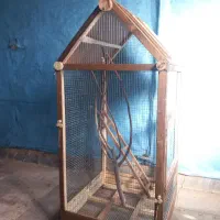 قفس چوبی پرنده