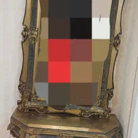 آینه و میز