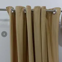 کنار پرده