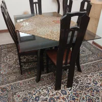 میز ناهارخوری