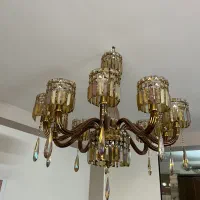 دو عدد لوستر- یکی ۱۰شاخه کریستال و یکی چوبی کلاسیک|لوستر و چراغ آویز|پردیس, فاز ۸|دیوار