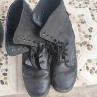 پوتین نظامی مشکی و خاکی|کیف، کفش، کمربند|آغاجاری, |دیوار